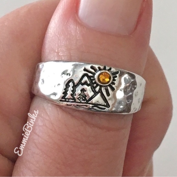 Free People Jewelry - ✨3for$38 New FP Mountain Calling Bohemian Signet Ring